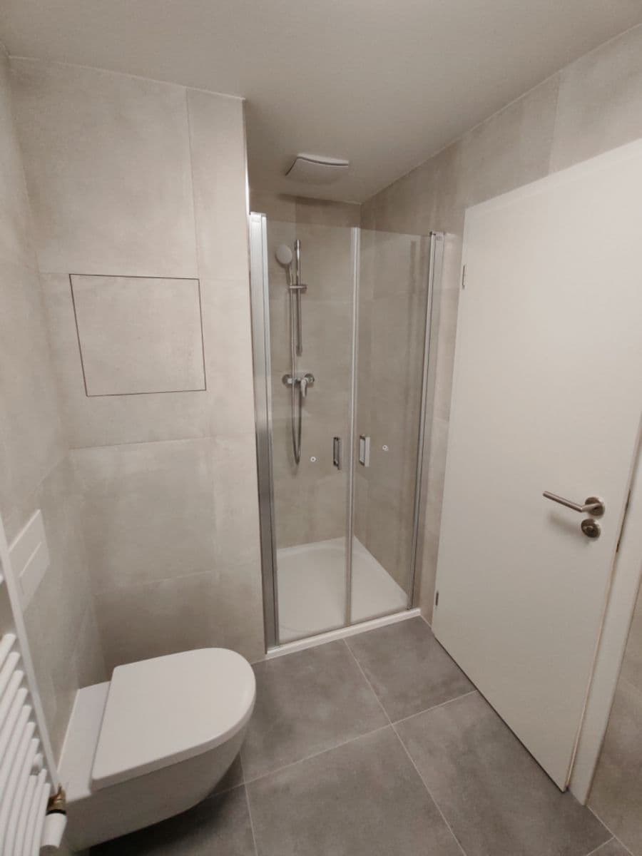 Prenájom bytu 1-izbový 37 m², Gerstelova, Praha, Praha Prenájom bytu 1-izbový 37 m², Gerstelova, Praha, Praha