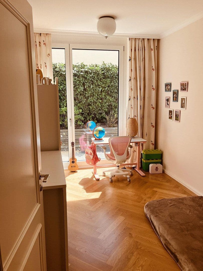 Predaj bytu 4-izbový 138 m², Osserstr. 50, München, Bavorsko Predaj bytu 4-izbový 138 m², Osserstr. 50, München, Bavorsko