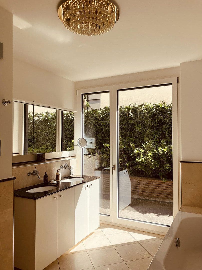 Predaj bytu 4-izbový 138 m², Osserstr. 50, München, Bavorsko Predaj bytu 4-izbový 138 m², Osserstr. 50, München, Bavorsko