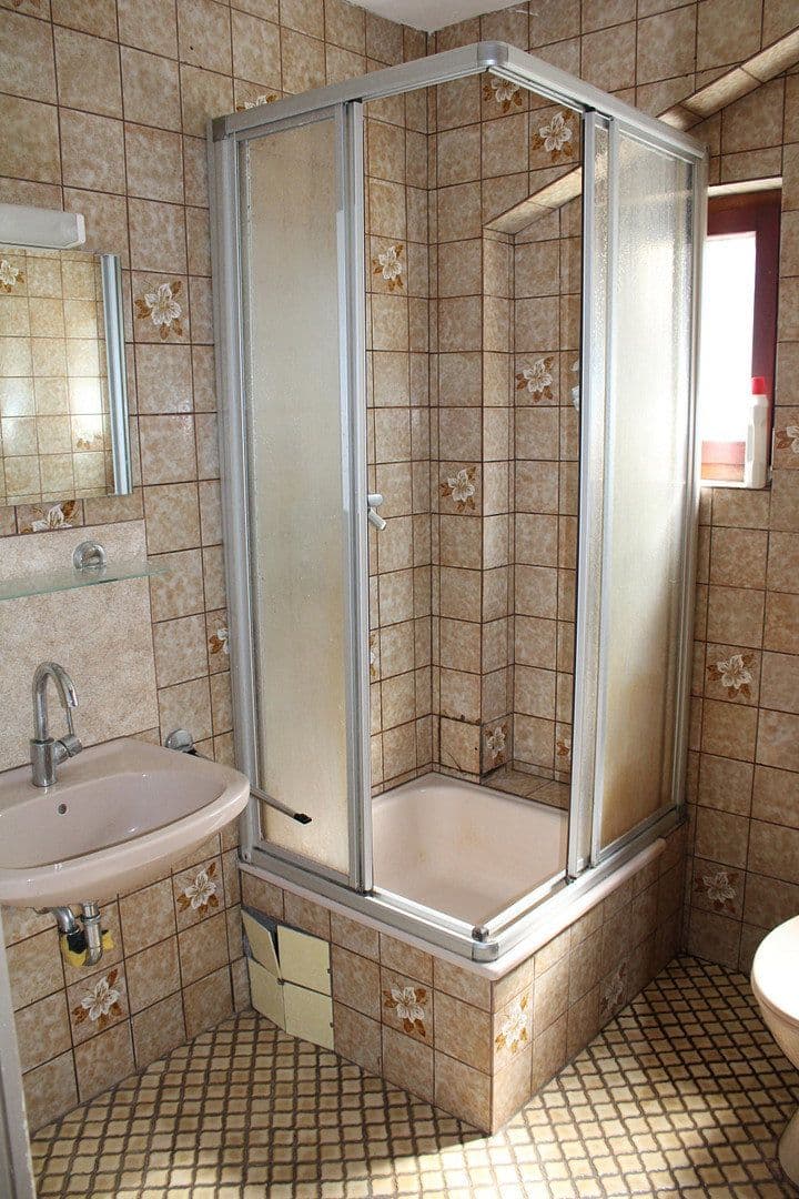 Predaj domu 166 m², pozemek 691 m², Medebach, Severné Porýnie - Westfálsko Predaj domu 166 m², pozemek 691 m², Medebach, Severné Porýnie - Westfálsko