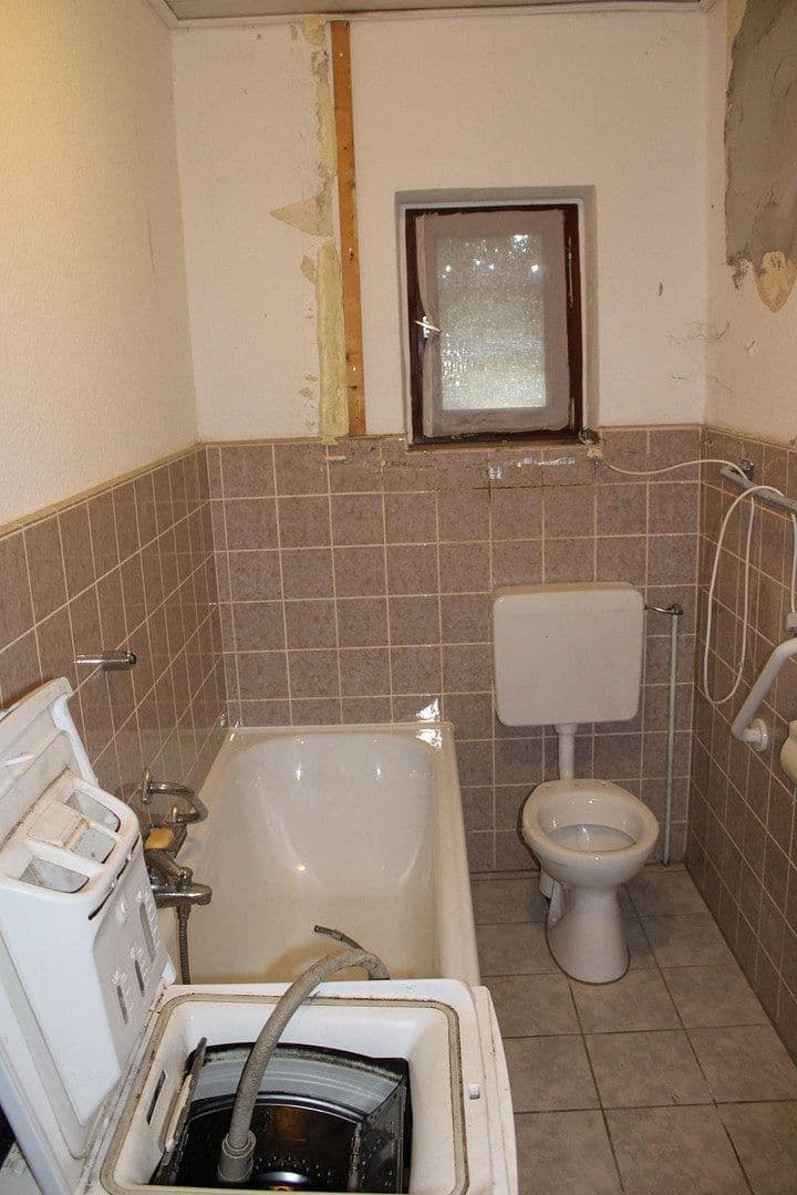 Predaj domu 166 m², pozemek 691 m², Medebach, Severné Porýnie - Westfálsko Predaj domu 166 m², pozemek 691 m², Medebach, Severné Porýnie - Westfálsko