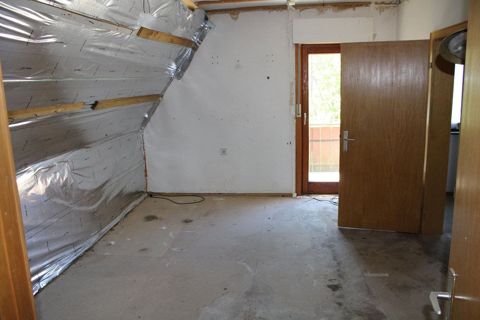 Predaj domu 166 m², pozemek 691 m², Medebach, Severné Porýnie - Westfálsko Predaj domu 166 m², pozemek 691 m², Medebach, Severné Porýnie - Westfálsko