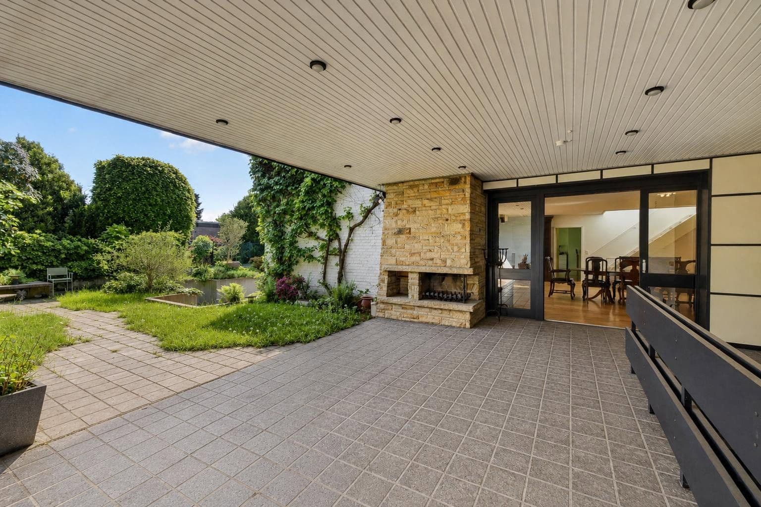 Predaj domu 377 m², pozemek 704 m², Tirgrathsfeldweg 7, Moers, Severné Porýnie - Westfálsko Predaj domu 377 m², pozemek 704 m², Tirgrathsfeldweg 7, Moers, Severné Porýnie - Westfálsko