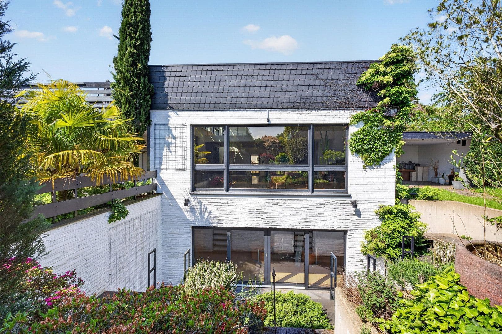 Predaj domu 377 m², pozemek 704 m², Tirgrathsfeldweg 7, Moers, Severné Porýnie - Westfálsko Predaj domu 377 m², pozemek 704 m², Tirgrathsfeldweg 7, Moers, Severné Porýnie - Westfálsko