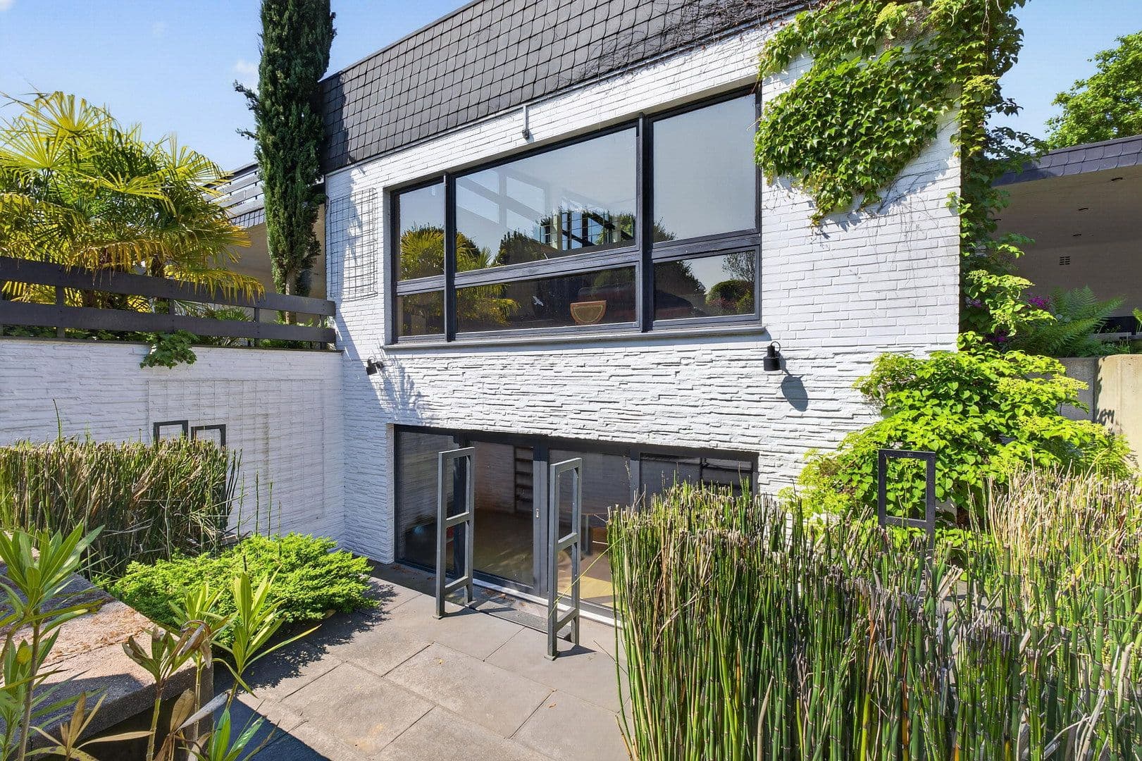 Predaj domu 377 m², pozemek 704 m², Tirgrathsfeldweg 7, Moers, Severné Porýnie - Westfálsko Predaj domu 377 m², pozemek 704 m², Tirgrathsfeldweg 7, Moers, Severné Porýnie - Westfálsko