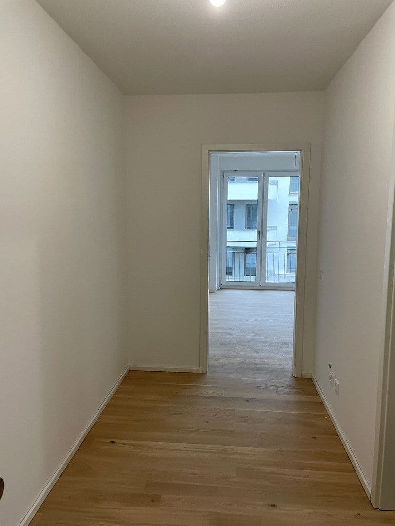 Prenájom bytu 1-izbový 37 m², Kyivstraße, München, Bavorsko Prenájom bytu 1-izbový 37 m², Kyivstraße, München, Bavorsko