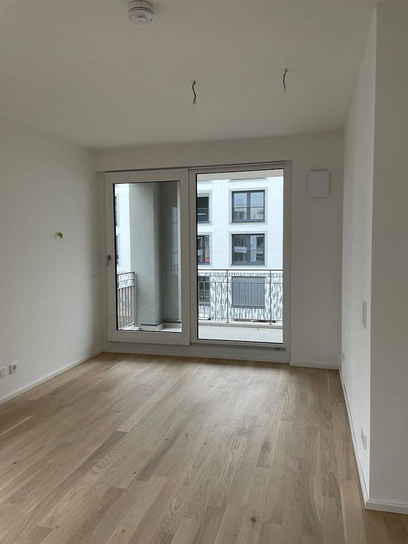 Prenájom bytu 1-izbový 37 m², Kyivstraße, München, Bavorsko Prenájom bytu 1-izbový 37 m², Kyivstraße, München, Bavorsko