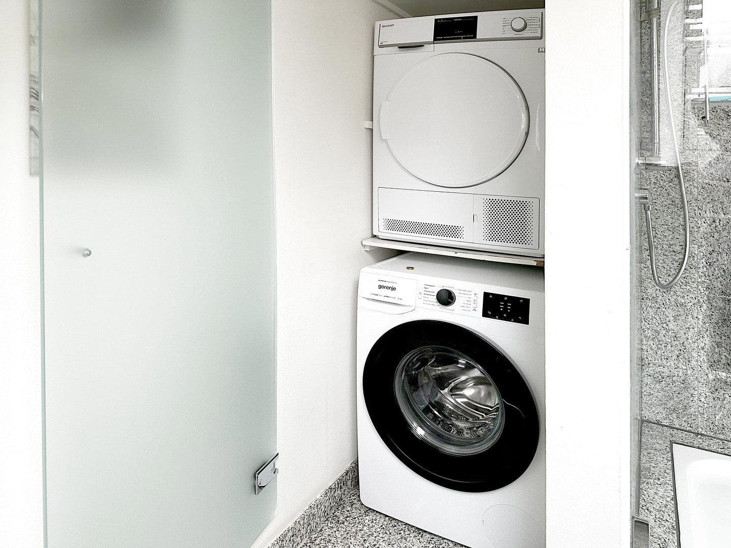 Predaj domu 210 m², pozemek 425 m², Pinneberg, Šlezvicko-Holštajnsko Predaj domu 210 m², pozemek 425 m², Pinneberg, Šlezvicko-Holštajnsko