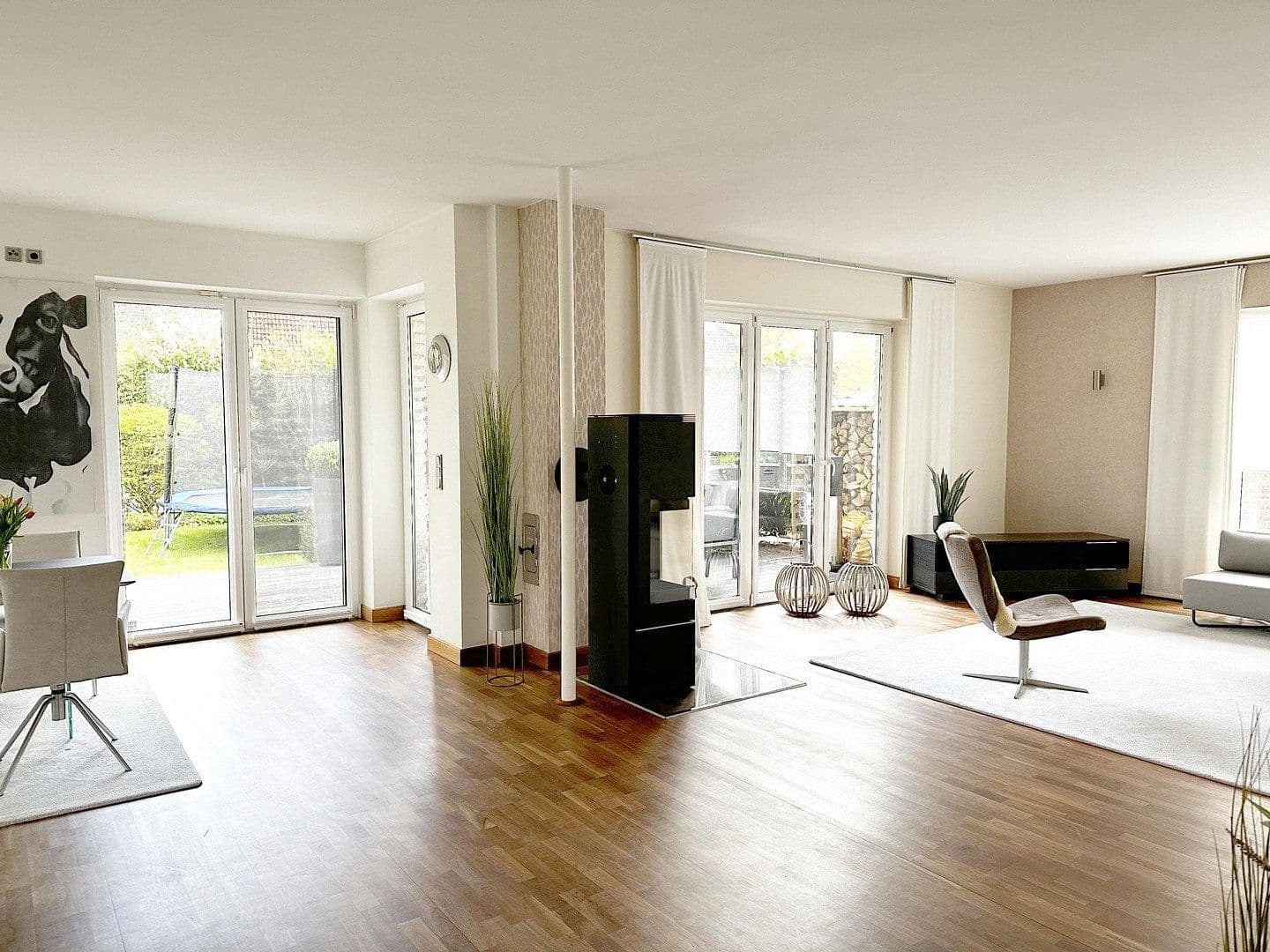 Predaj domu 210 m², pozemek 425 m², Pinneberg, Šlezvicko-Holštajnsko Predaj domu 210 m², pozemek 425 m², Pinneberg, Šlezvicko-Holštajnsko