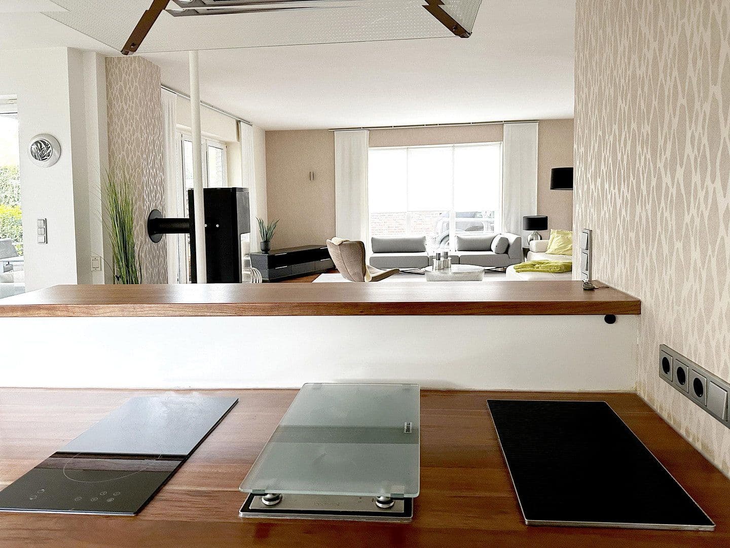 Predaj domu 210 m², pozemek 425 m², Pinneberg, Šlezvicko-Holštajnsko Predaj domu 210 m², pozemek 425 m², Pinneberg, Šlezvicko-Holštajnsko