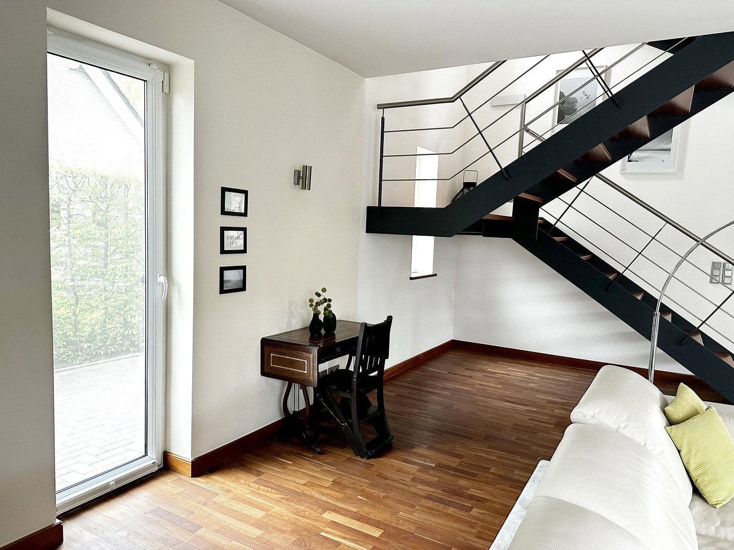 Predaj domu 210 m², pozemek 425 m², Pinneberg, Šlezvicko-Holštajnsko Predaj domu 210 m², pozemek 425 m², Pinneberg, Šlezvicko-Holštajnsko