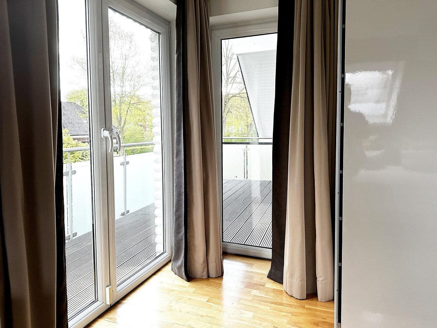 Predaj domu 210 m², pozemek 425 m², Pinneberg, Šlezvicko-Holštajnsko Predaj domu 210 m², pozemek 425 m², Pinneberg, Šlezvicko-Holštajnsko