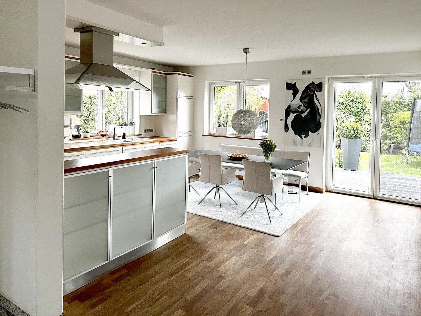 Predaj domu 210 m², pozemek 425 m², Pinneberg, Šlezvicko-Holštajnsko Predaj domu 210 m², pozemek 425 m², Pinneberg, Šlezvicko-Holštajnsko