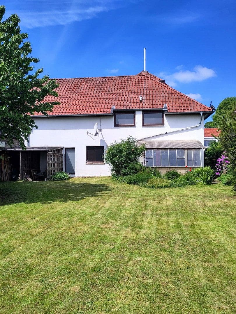Predaj domu 311 m², pozemek 1.079 m², Wendeburg, Dolné Sasko Predaj domu 311 m², pozemek 1.079 m², Wendeburg, Dolné Sasko