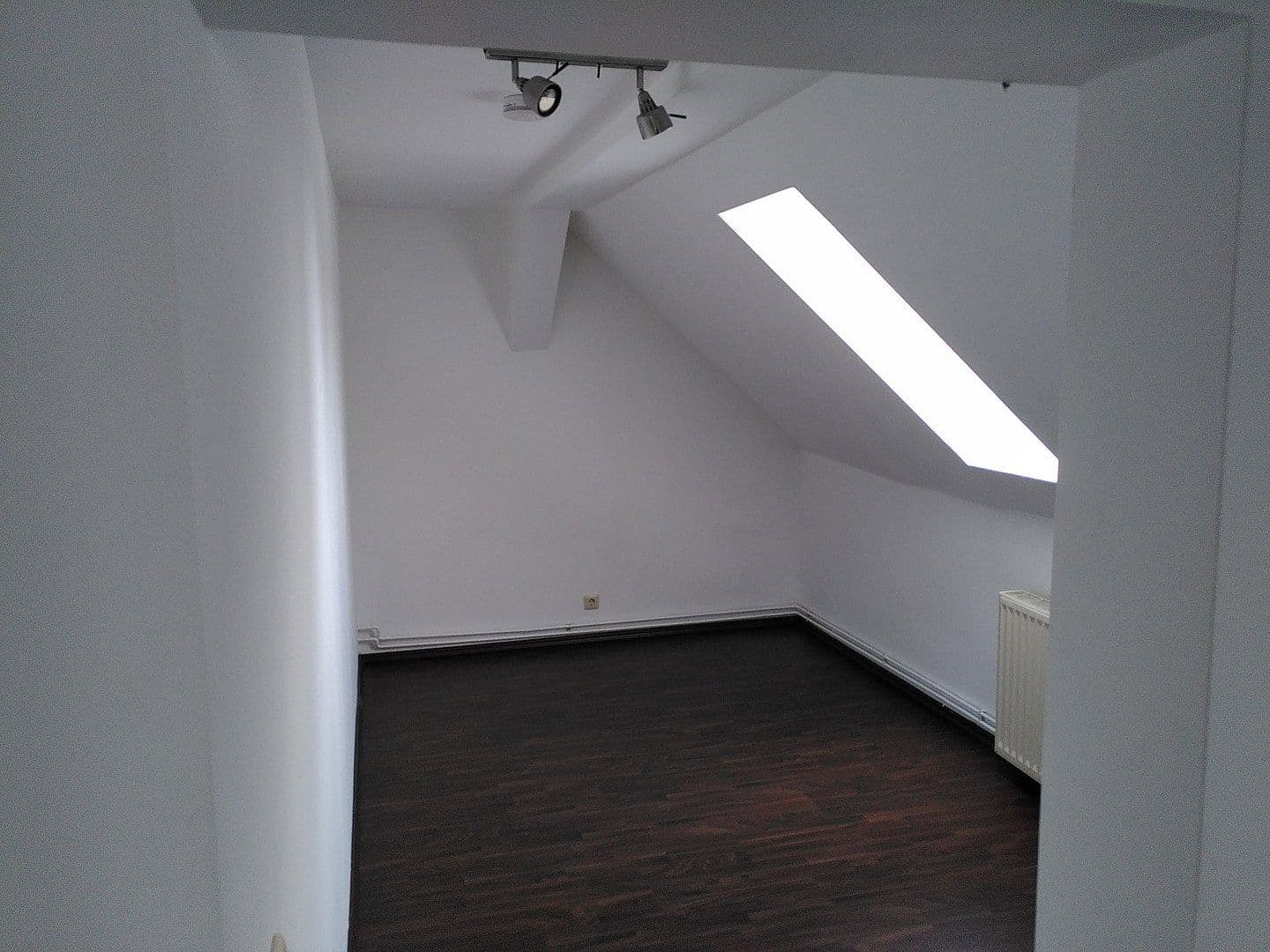 Predaj domu 311 m², pozemek 1.079 m², Wendeburg, Dolné Sasko Predaj domu 311 m², pozemek 1.079 m², Wendeburg, Dolné Sasko