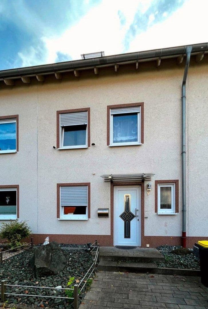 Predaj domu 130 m², pozemek 190 m², Gelsenkirchen, Severné Porýnie - Westfálsko Predaj domu 130 m², pozemek 190 m², Gelsenkirchen, Severné Porýnie - Westfálsko