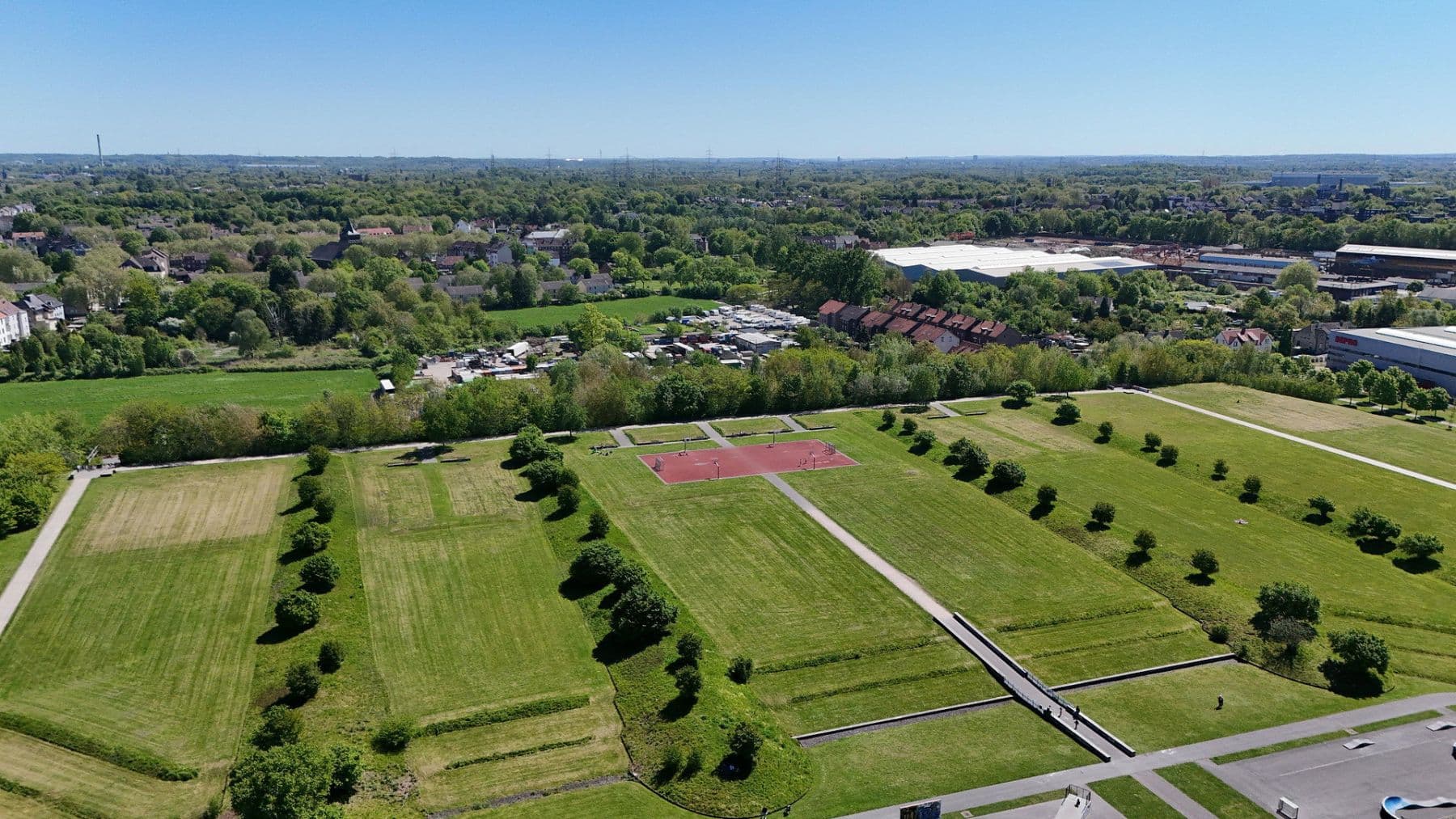 Predaj domu 130 m², pozemek 190 m², Gelsenkirchen, Severné Porýnie - Westfálsko Predaj domu 130 m², pozemek 190 m², Gelsenkirchen, Severné Porýnie - Westfálsko