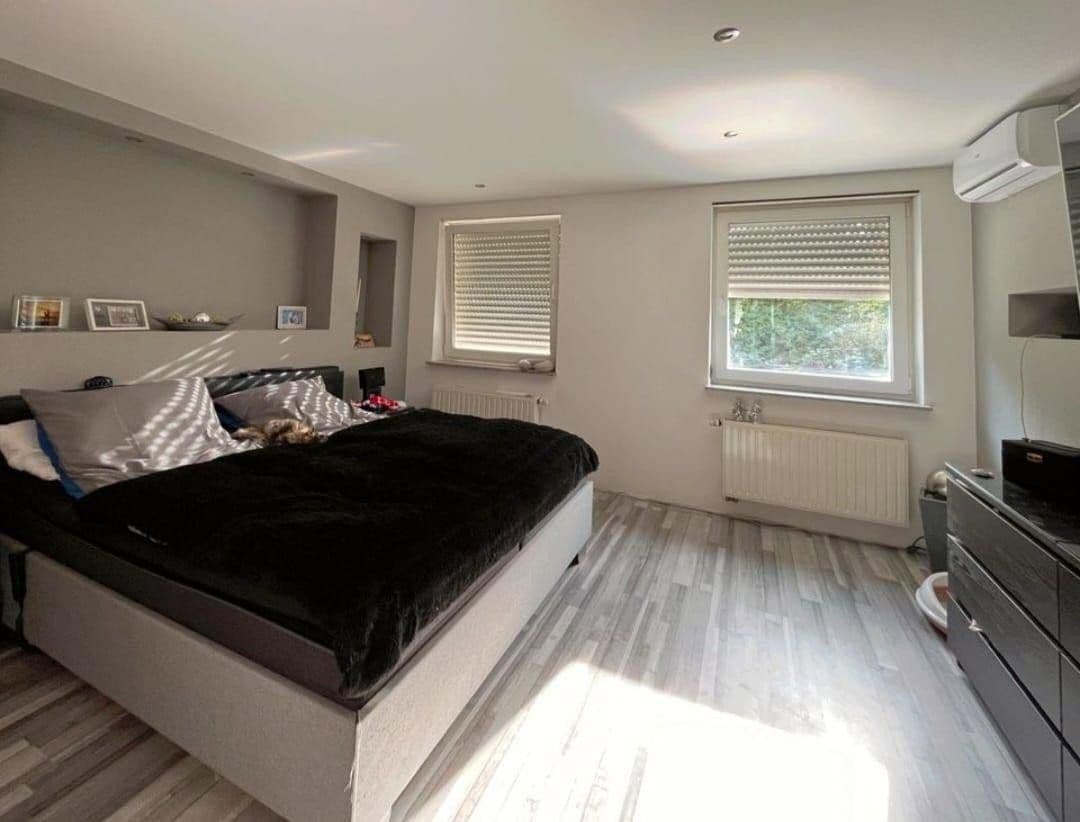 Predaj domu 130 m², pozemek 190 m², Gelsenkirchen, Severné Porýnie - Westfálsko Predaj domu 130 m², pozemek 190 m², Gelsenkirchen, Severné Porýnie - Westfálsko