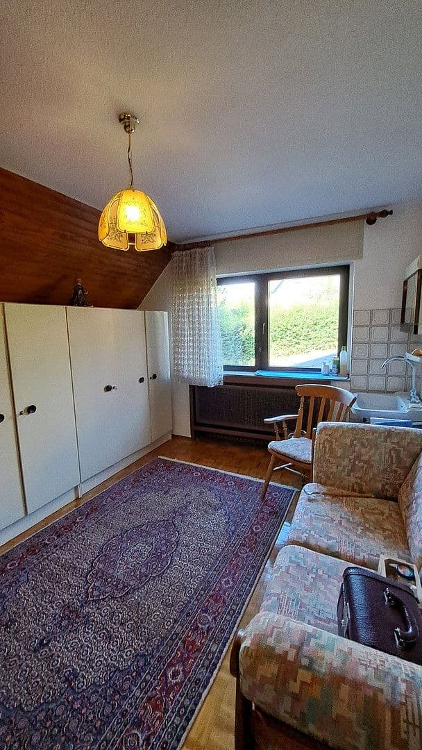 Predaj domu 170 m², pozemek 1.317 m², Grabenstraße 6, Stolberg, Severné Porýnie - Westfálsko Predaj domu 170 m², pozemek 1.317 m², Grabenstraße 6, Stolberg, Severné Porýnie - Westfálsko