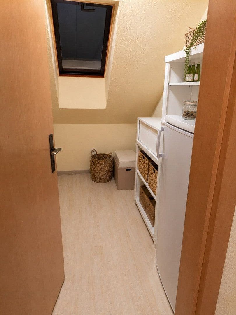 Predaj bytu 4-izbový 60 m², Lustadt, Porýnie-Falcko Predaj bytu 4-izbový 60 m², Lustadt, Porýnie-Falcko