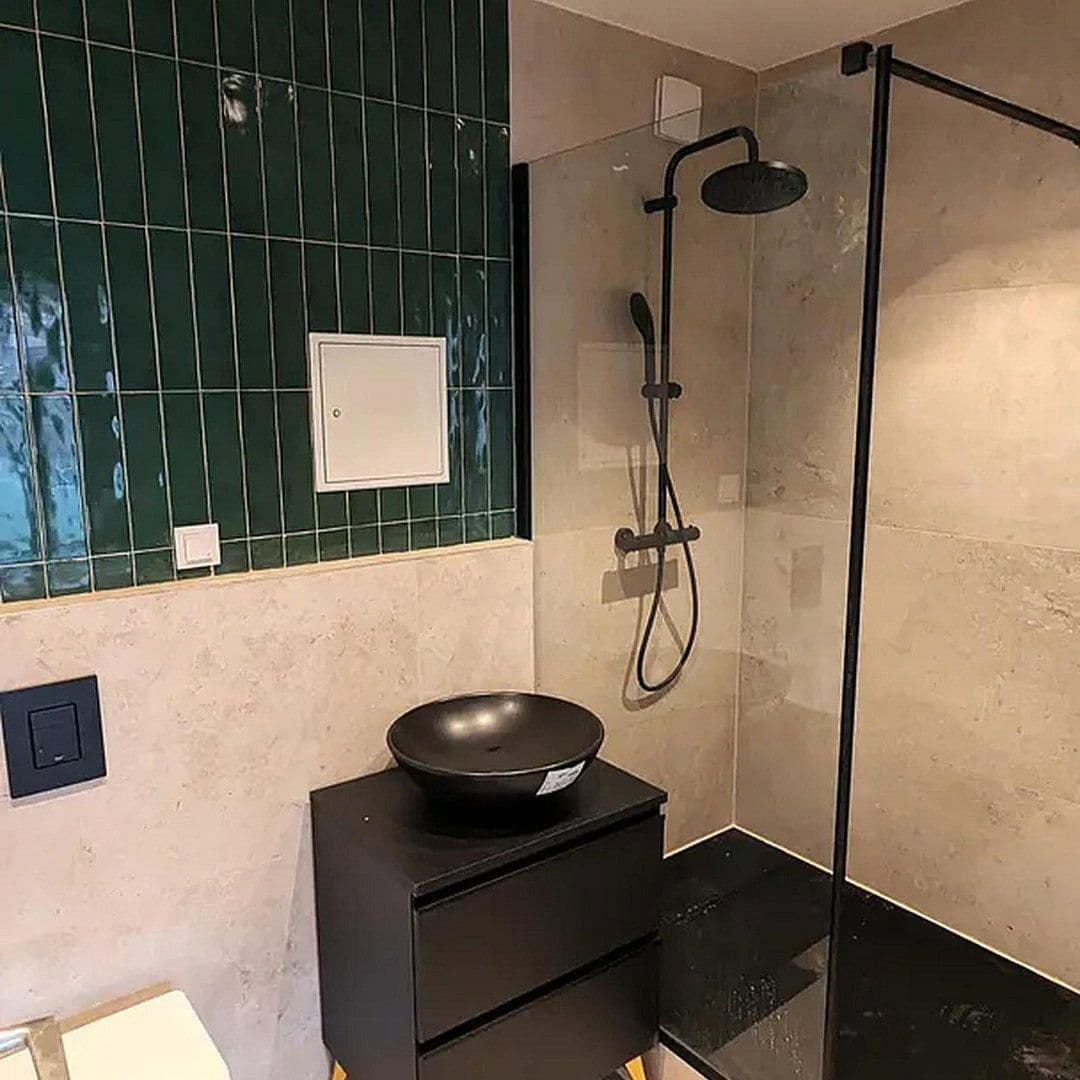 Prenájom bytu 3-izbový 95 m², Johann-Clanze-Straße 49, München, Bavorsko Prenájom bytu 3-izbový 95 m², Johann-Clanze-Straße 49, München, Bavorsko