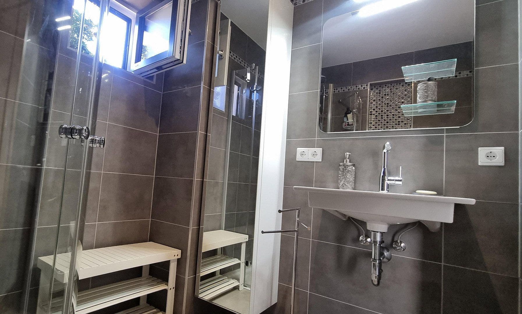 Predaj domu 158 m², pozemek 400 m², Rosenheim, Bavorsko Predaj domu 158 m², pozemek 400 m², Rosenheim, Bavorsko