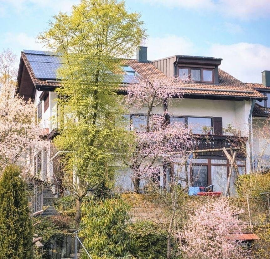 Predaj domu 200 m², pozemek 640 m², An der Weinleite 5, Ebersberg, Bavorsko Predaj domu 200 m², pozemek 640 m², An der Weinleite 5, Ebersberg, Bavorsko