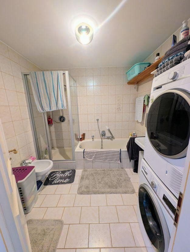 Predaj domu 200 m², pozemek 640 m², An der Weinleite 5, Ebersberg, Bavorsko Predaj domu 200 m², pozemek 640 m², An der Weinleite 5, Ebersberg, Bavorsko