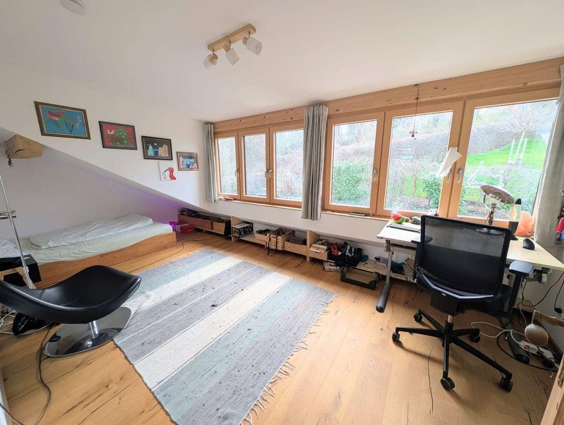 Predaj domu 200 m², pozemek 640 m², An der Weinleite 5, Ebersberg, Bavorsko Predaj domu 200 m², pozemek 640 m², An der Weinleite 5, Ebersberg, Bavorsko