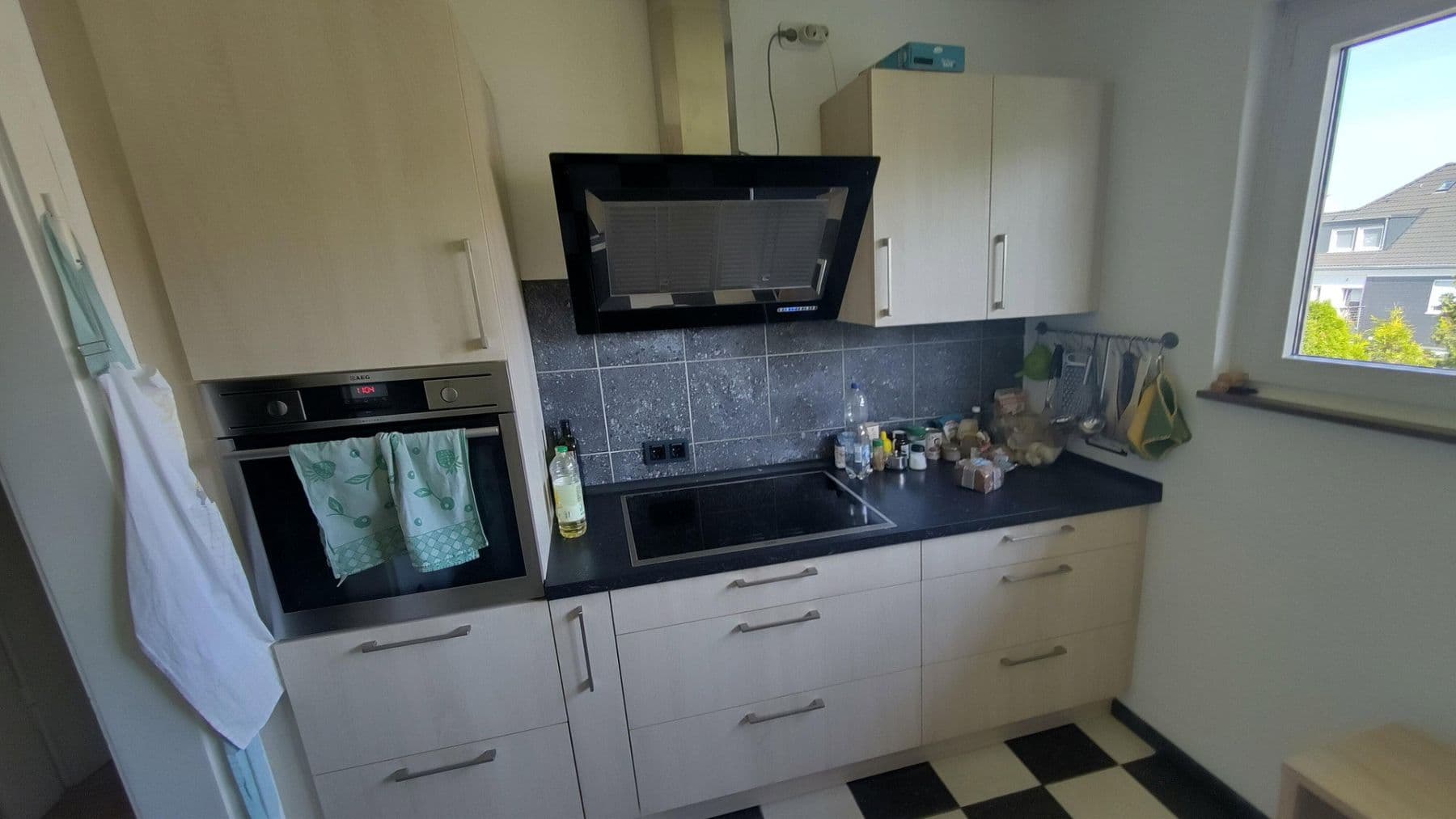 Prenájom bytu 5-izbový 140 m², Bochum, Severné Porýnie - Westfálsko Prenájom bytu 5-izbový 140 m², Bochum, Severné Porýnie - Westfálsko