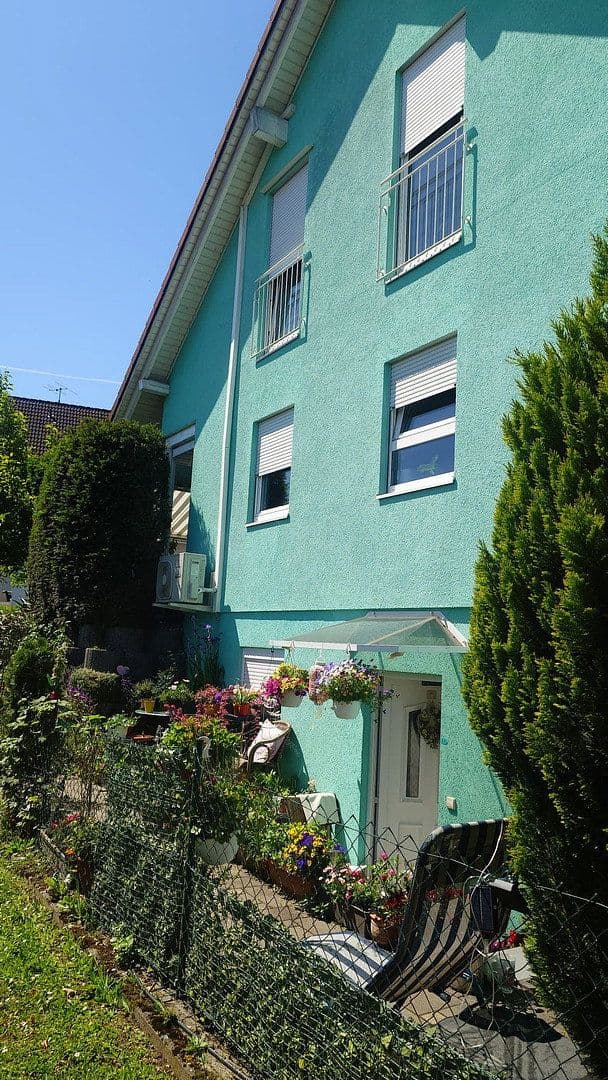 Predaj domu 159 m², pozemek 333 m², Reute, Bádensko-Wurttembersko Predaj domu 159 m², pozemek 333 m², Reute, Bádensko-Wurttembersko