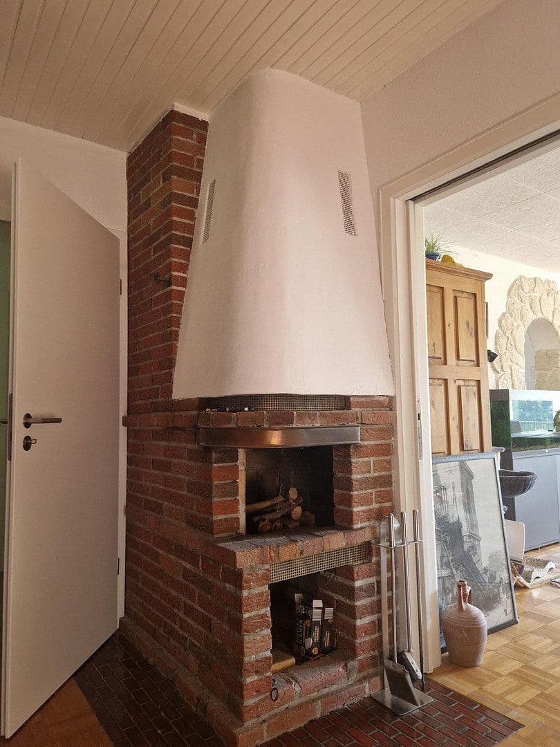 Predaj domu 251 m², pozemek 2.000 m², Neidenfels, Porýnie-Falcko Predaj domu 251 m², pozemek 2.000 m², Neidenfels, Porýnie-Falcko