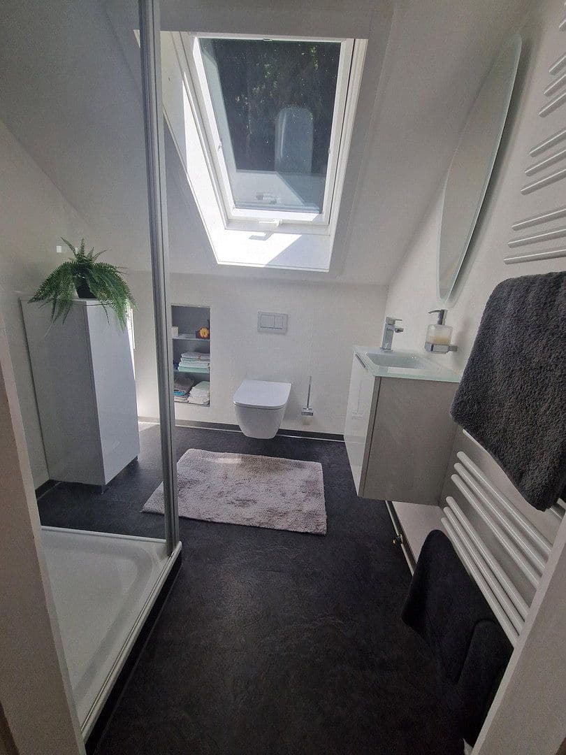 Predaj domu 251 m², pozemek 2.000 m², Neidenfels, Porýnie-Falcko Predaj domu 251 m², pozemek 2.000 m², Neidenfels, Porýnie-Falcko
