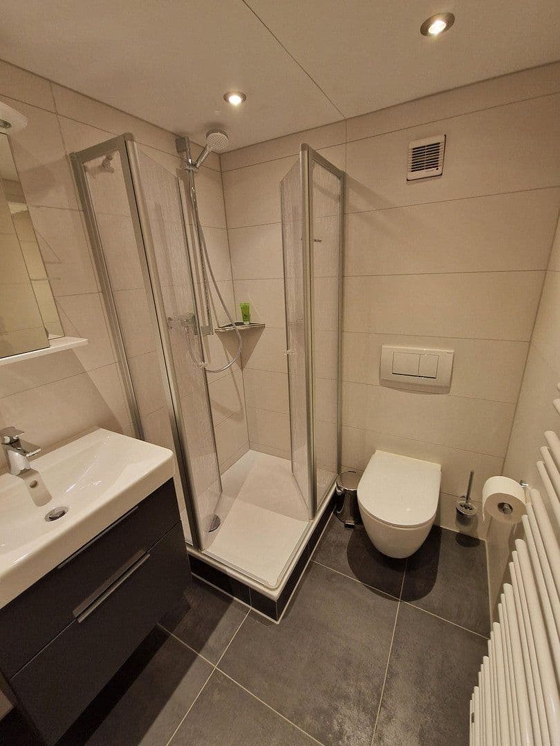 Predaj domu 251 m², pozemek 2.000 m², Neidenfels, Porýnie-Falcko Predaj domu 251 m², pozemek 2.000 m², Neidenfels, Porýnie-Falcko