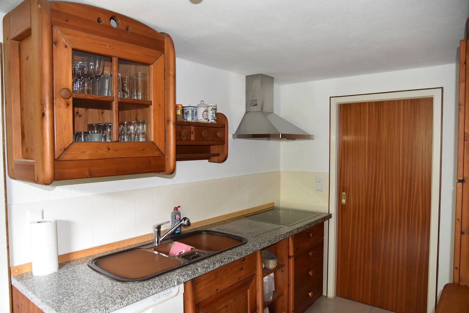 Predaj domu 251 m², pozemek 2.000 m², Neidenfels, Porýnie-Falcko Predaj domu 251 m², pozemek 2.000 m², Neidenfels, Porýnie-Falcko