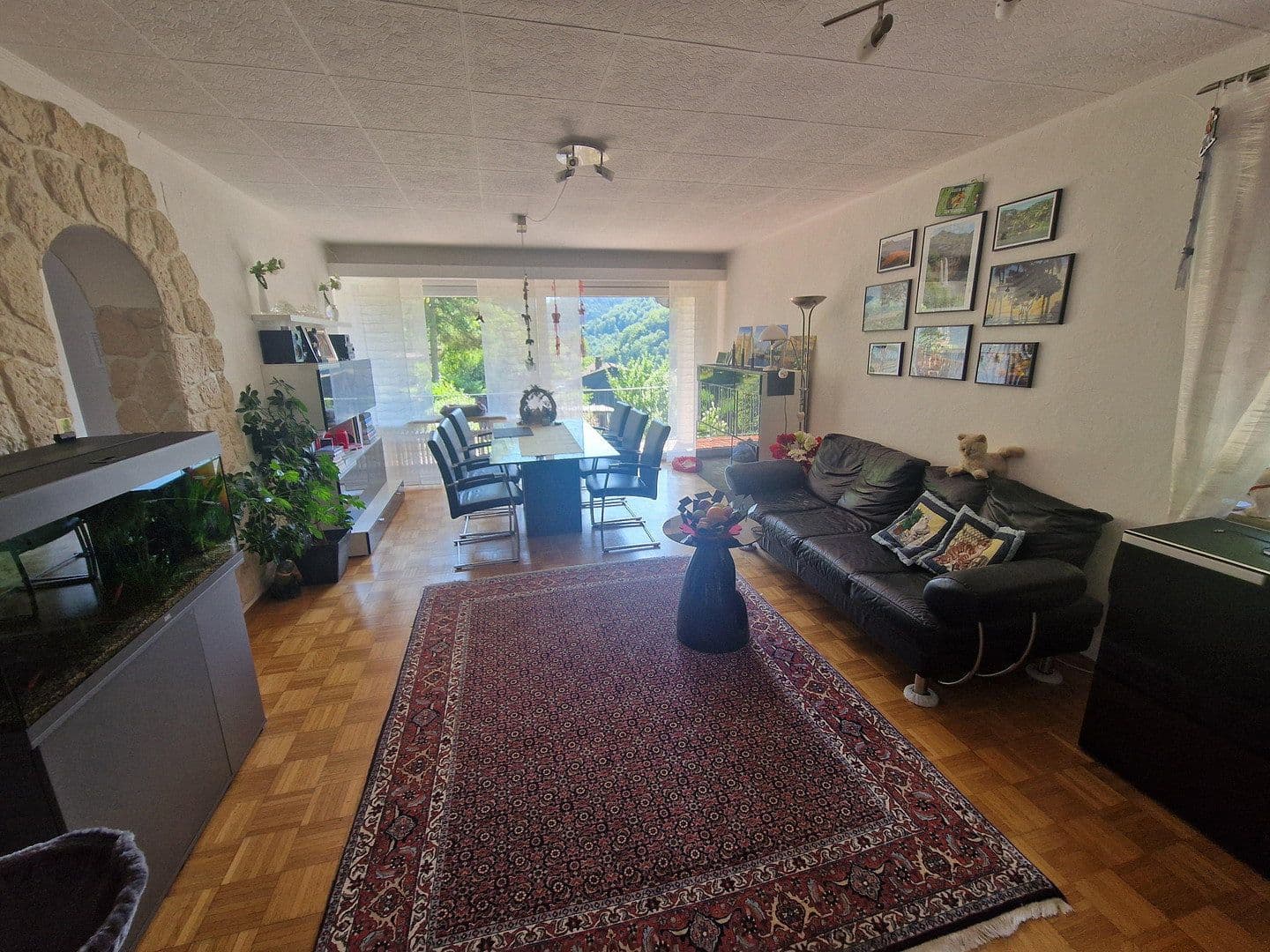 Predaj domu 251 m², pozemek 2.000 m², Neidenfels, Porýnie-Falcko Predaj domu 251 m², pozemek 2.000 m², Neidenfels, Porýnie-Falcko