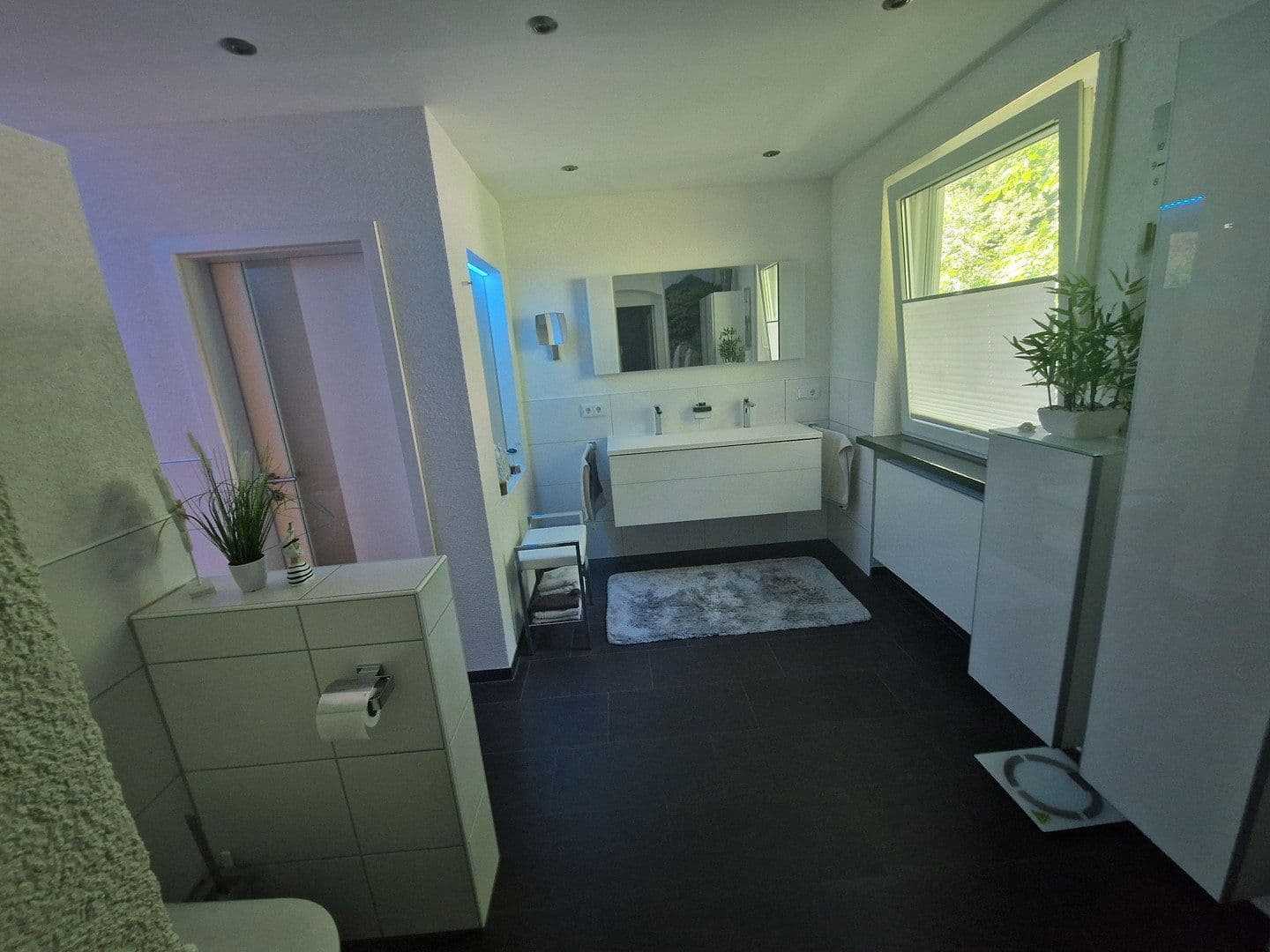 Predaj domu 251 m², pozemek 2.000 m², Neidenfels, Porýnie-Falcko Predaj domu 251 m², pozemek 2.000 m², Neidenfels, Porýnie-Falcko