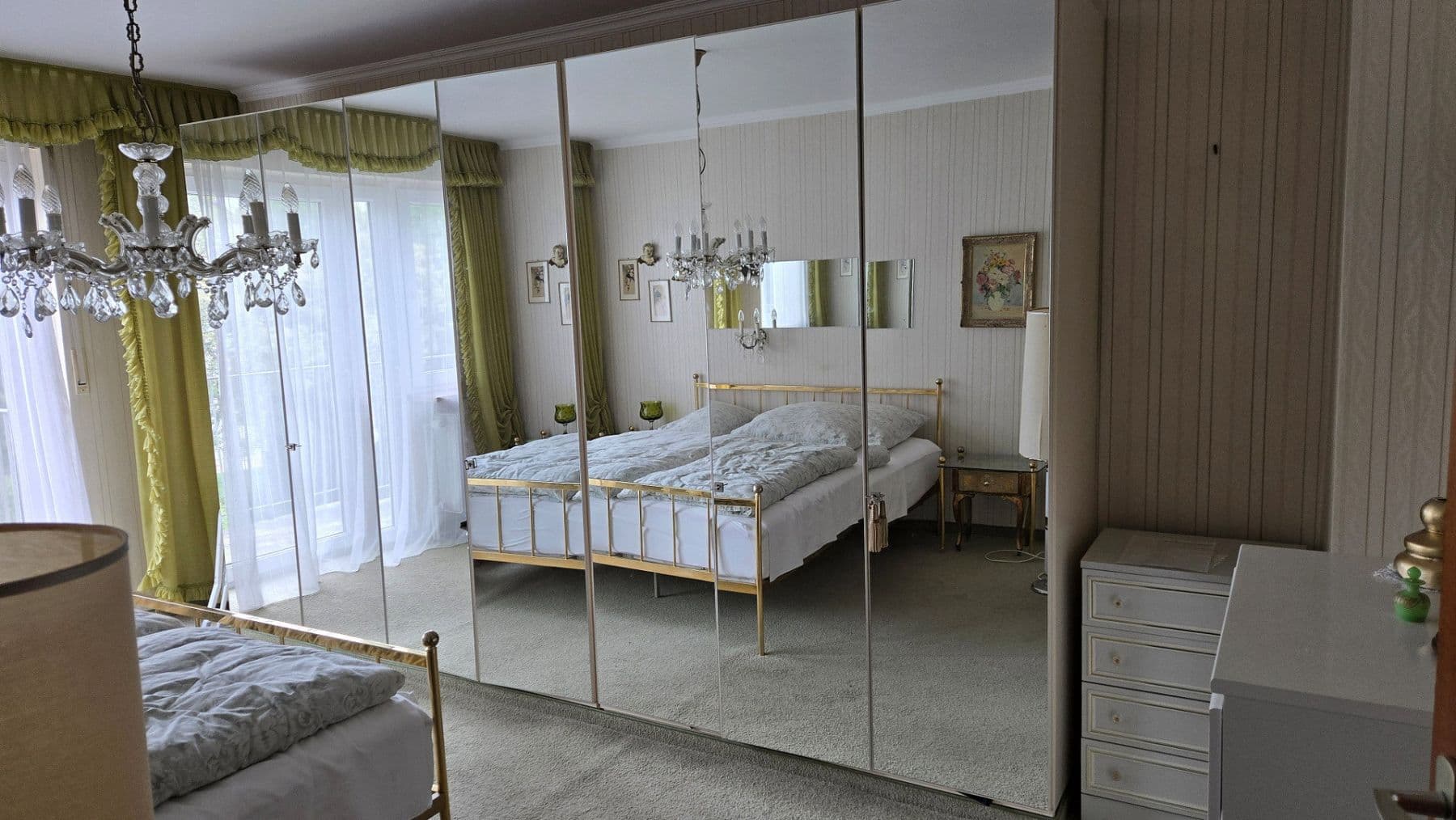 Predaj domu 148 m², pozemek 547 m², München, Bavorsko Predaj domu 148 m², pozemek 547 m², München, Bavorsko