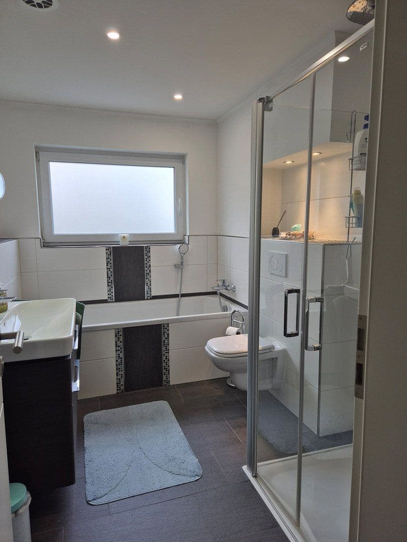 Predaj bytu 3-izbový 87 m², Henstedt-Ulzburg, Šlezvicko-Holštajnsko Predaj bytu 3-izbový 87 m², Henstedt-Ulzburg, Šlezvicko-Holštajnsko