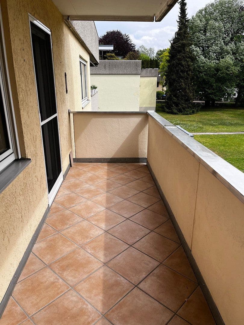 Prenájom bytu 3-izbový 83 m², Planegg, Bavorsko Prenájom bytu 3-izbový 83 m², Planegg, Bavorsko
