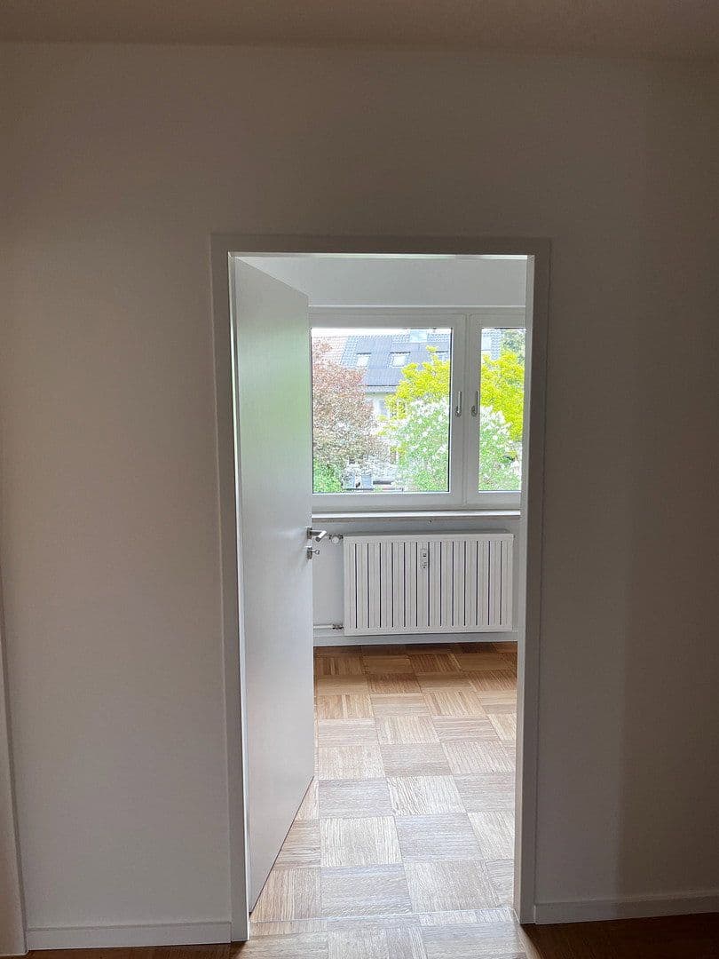 Prenájom bytu 3-izbový 83 m², Planegg, Bavorsko Prenájom bytu 3-izbový 83 m², Planegg, Bavorsko