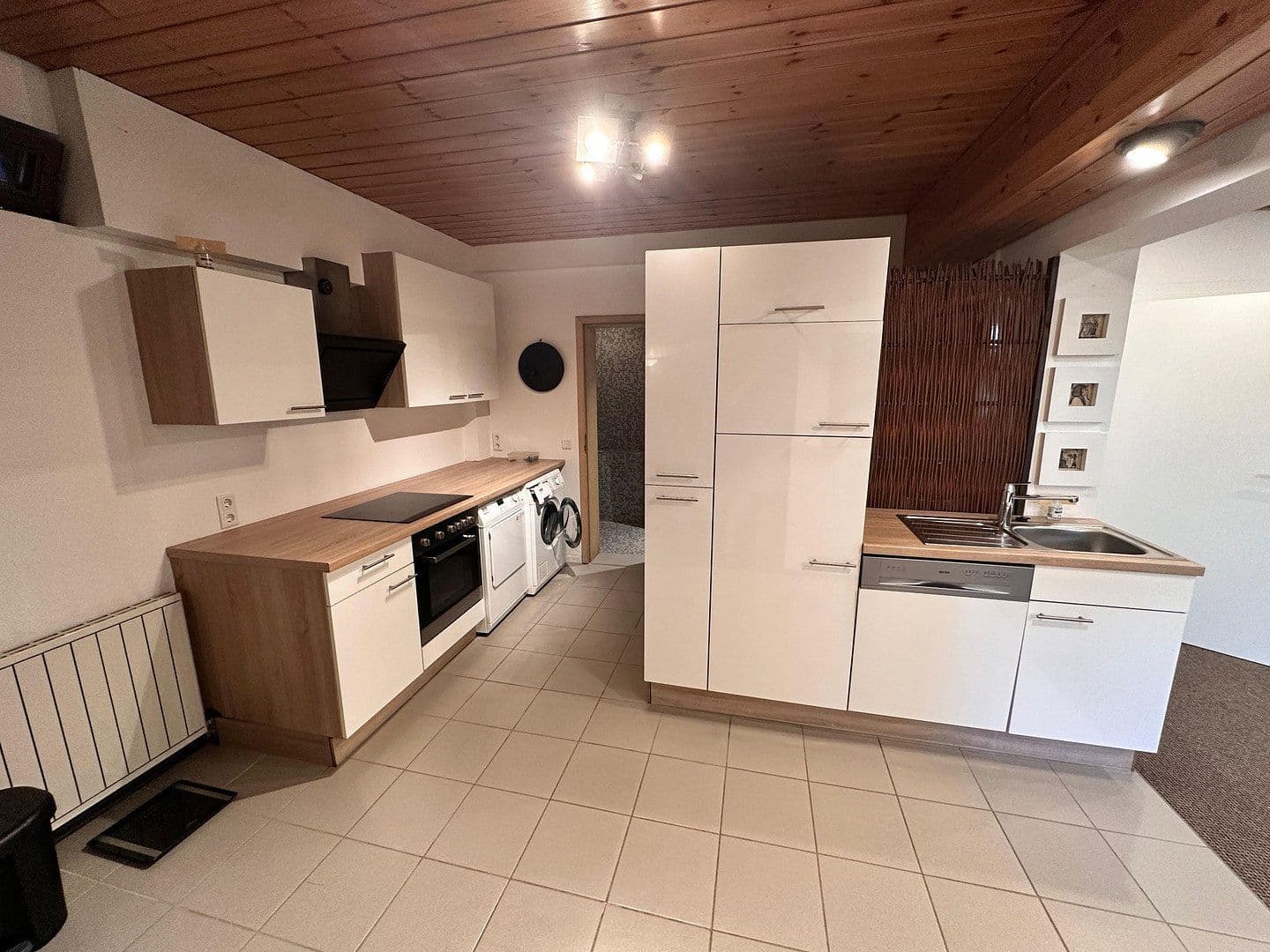 Prenájom bytu 2-izbový 54 m², Roth, Bavorsko Prenájom bytu 2-izbový 54 m², Roth, Bavorsko