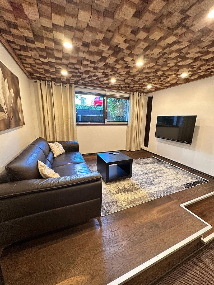 Prenájom bytu 2-izbový 54 m², Roth, Bavorsko Prenájom bytu 2-izbový 54 m², Roth, Bavorsko