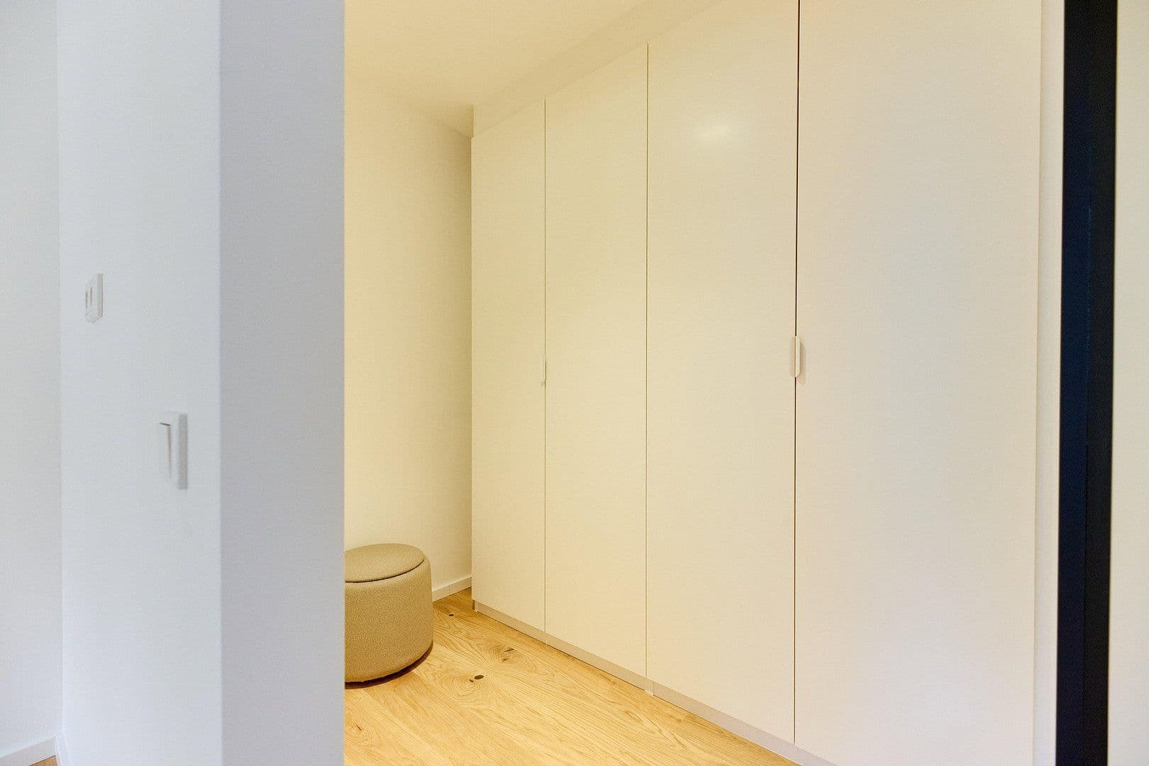 Prenájom bytu 2-izbový 45 m², Pöhlenweg 35, Düsseldorf, Severné Porýnie - Westfálsko Prenájom bytu 2-izbový 45 m², Pöhlenweg 35, Düsseldorf, Severné Porýnie - Westfálsko
