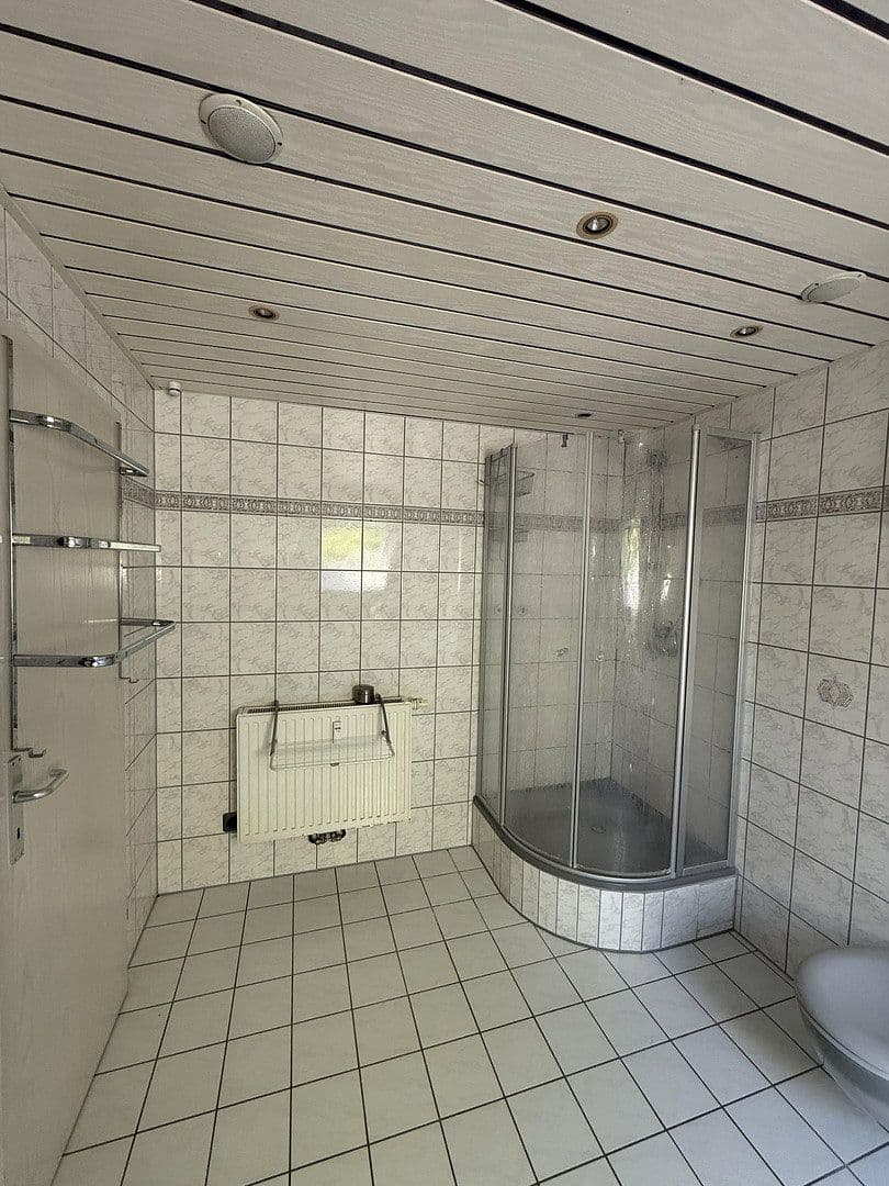 Prenájom bytu 3-izbový 85 m², Rheinböllen, Porýnie-Falcko Prenájom bytu 3-izbový 85 m², Rheinböllen, Porýnie-Falcko