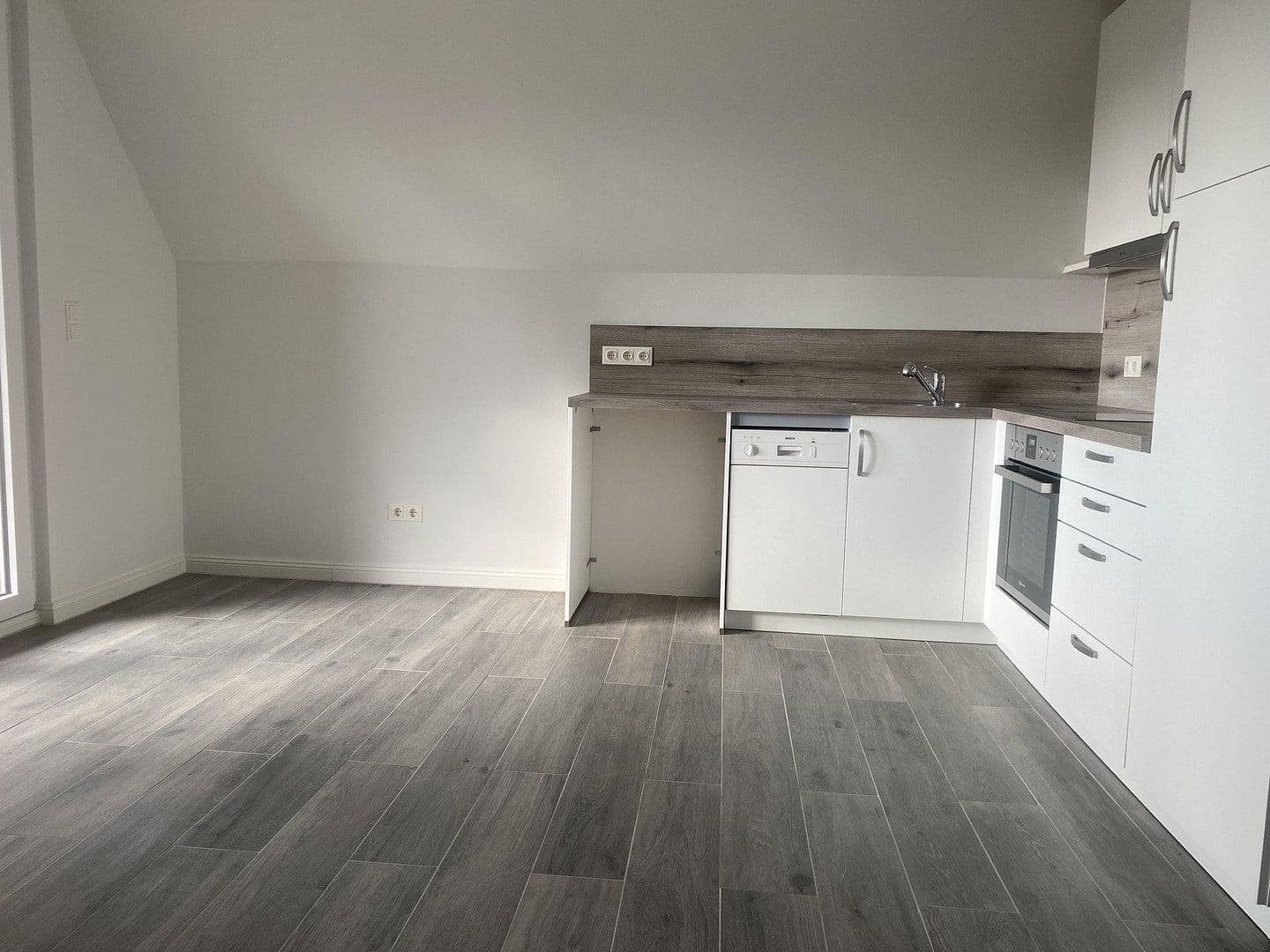 Prenájom bytu 2-izbový 55 m², Brunsbek, Šlezvicko-Holštajnsko Prenájom bytu 2-izbový 55 m², Brunsbek, Šlezvicko-Holštajnsko
