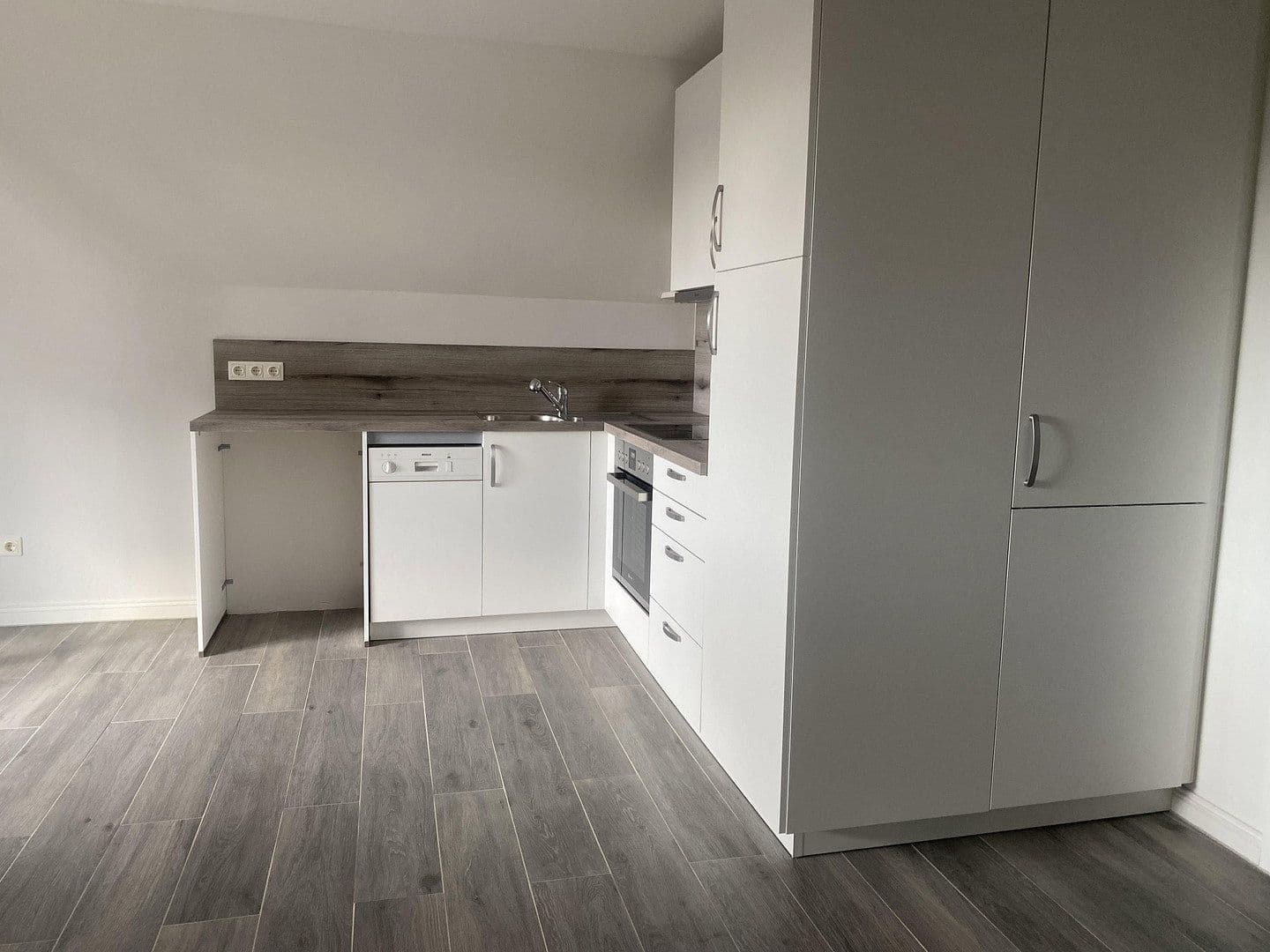 Prenájom bytu 2-izbový 55 m², Brunsbek, Šlezvicko-Holštajnsko Prenájom bytu 2-izbový 55 m², Brunsbek, Šlezvicko-Holštajnsko