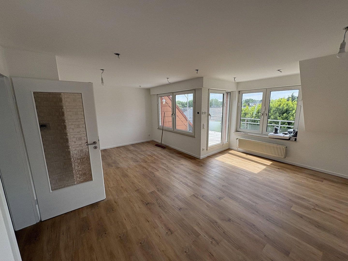 Prenájom bytu 4-izbový 102 m², Gerscheder Str. 125, Essen, Severné Porýnie - Westfálsko Prenájom bytu 4-izbový 102 m², Gerscheder Str. 125, Essen, Severné Porýnie - Westfálsko