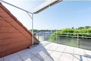 Prenájom bytu 4-izbový 102 m², Gerscheder Str. 125, Essen, Severné Porýnie - Westfálsko Prenájom bytu 4-izbový 102 m², Gerscheder Str. 125, Essen, Severné Porýnie - Westfálsko