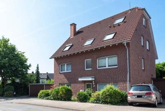 Prenájom bytu 4-izbový 102 m², Gerscheder Str. 125, Essen, Severné Porýnie - Westfálsko Prenájom bytu 4-izbový 102 m², Gerscheder Str. 125, Essen, Severné Porýnie - Westfálsko